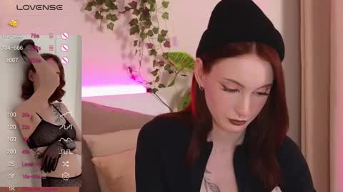 Snapshot of joe___joe chatting on 12/24/24, 08:33 Joe online show from 12/24/24, 08:33