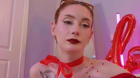 Snapshot of joe___joe chatting on 02/14/25, 10:49 Joe online show from 02/14/25, 10:49