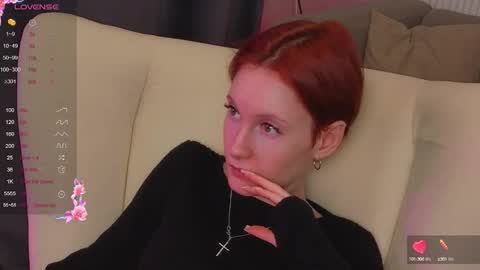 Snapshot of joe___joe chatting on 09/17/25, 05:31 Joe online show from 09/17/25, 05:31