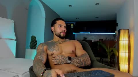 joe_esthetic online show from 02/25/25, 01:41