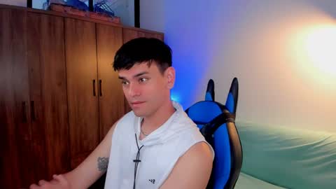 Snapshot of joe_jhonson chatting on 02/18/25, 02:59 joe jhonson online show from 02/18/25, 02:59