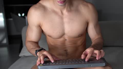 joe_steel1 online show from 12/14/24, 06:56