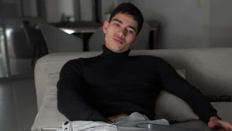 joe_steel1 online show from 12/24/24, 10:44