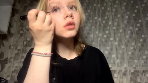 Snapshot of joeannfurgison chatting on 02/01/26, 11:53 Aurora online show from 02/01/26, 11:53