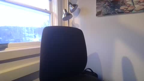 Snapshot of joeblow2525 chatting on 02/28/25, 10:17 joeblow2525 online show from 02/28/25, 10:17