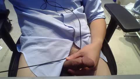 joejoe_1985 online show from 12/04/25, 06:16