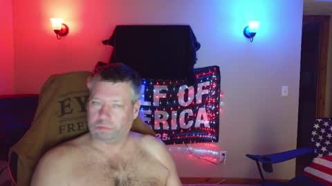 Snapshot of joejoe__ chatting on 04/27/26, 08:45 joejoe__ online show from 04/27/26, 08:45