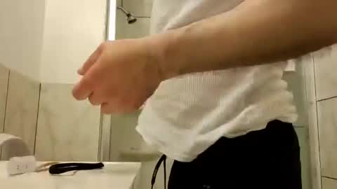 Snapshot of joel21t21868737 chatting on 02/28/25, 01:15 joel21t21868737 online show from 02/28/25, 01:15