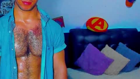 Snapshot of joel_ferreira chatting on 12/15/24, 10:15 Joel online show from 12/15/24, 10:15