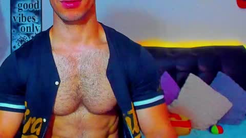 Snapshot of joel_ferreira chatting on 03/09/25, 01:59 Joel online show from 03/09/25, 01:59