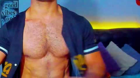 Snapshot of joel_ferreira chatting on 03/11/25, 02:18 Joel online show from 03/11/25, 02:18