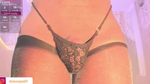 Snapshot of joel_tyler_ chatting on 11/19/25, 10:10 Joel online show from 11/19/25, 10:10