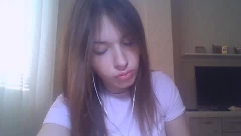 Jennifer online show from 09/28/25, 02:33