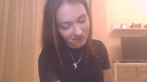 Jennifer online show from 10/22/25, 06:40