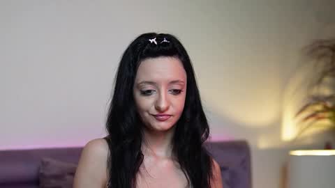  Joelle  online show from 12/19/25, 10:06