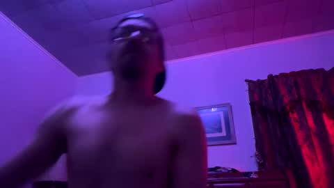 Snapshot of joemama34 chatting on 02/15/25, 11:28 Xtina online show from 02/15/25, 11:28