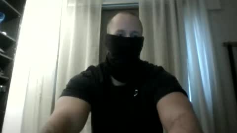 Snapshot of joeybanan chatting on 02/26/25, 07:42 joeybanan online show from 02/26/25, 07:42