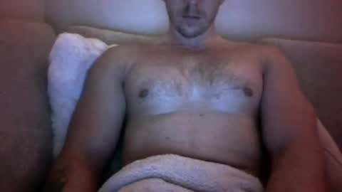 Snapshot of joeybanan chatting on 10/31/25, 07:04 joeybanan online show from 10/31/25, 07:04