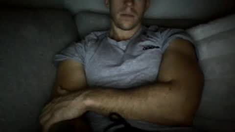 Snapshot of joeybanan chatting on 01/15/26, 07:13 joeybanan online show from 01/15/26, 07:13