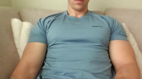 Snapshot of joeybanan chatting on 02/02/26, 10:47 joeybanan online show from 02/02/26, 10:47