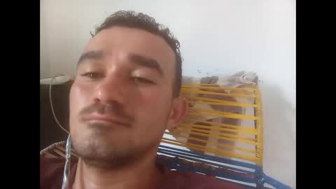 Snapshot of johan570400 chatting on 03/29/26, 05:57 Joni online show from 03/29/26, 05:57