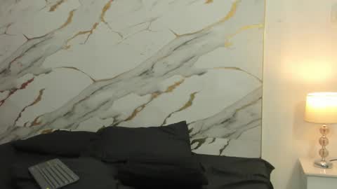 johan online show from 09/22/25, 10:39