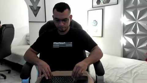 johan online show from 06/20/26, 08:17