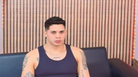 Snapshot of johan_speitzer chatting on 02/25/26, 12:53 johan speitzer online show from 02/25/26, 12:53