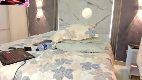 Johan Williams online show from 11/05/25, 02:00