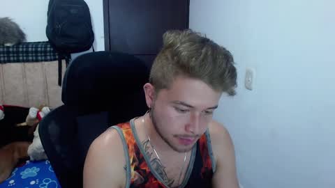 Snapshot of johanleonsweetboy chatting on 10/02/25, 09:33 JOHAN independient model online show from 10/02/25, 09:33