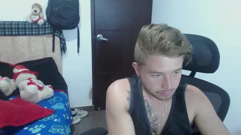 Snapshot of johanleonsweetboy chatting on 10/03/25, 02:58 JOHAN independient model online show from 10/03/25, 02:58