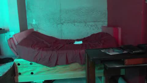 Snapshot of johanna_obey_you chatting on 03/07/25, 04:46 Johanna Sweet online show from 03/07/25, 04:46