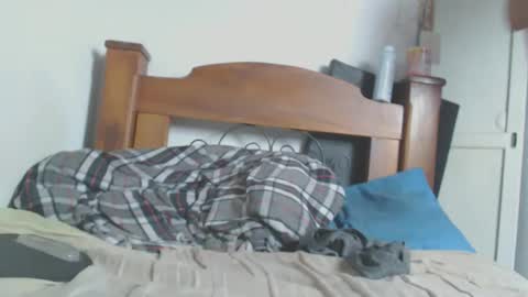 Snapshot of johantorres19 chatting on 02/14/25, 02:44 johantorres19 online show from 02/14/25, 02:44