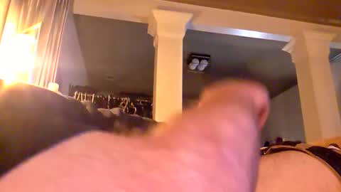 Snapshot of john0131739980 chatting on 11/26/25, 05:19 john0131739980 online show from 11/26/25, 05:19