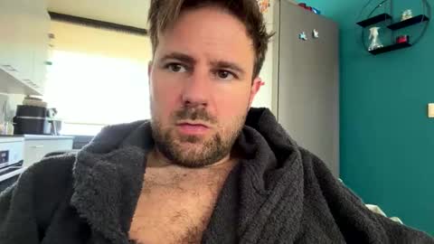 john281985 online show from 04/19/26, 08:24