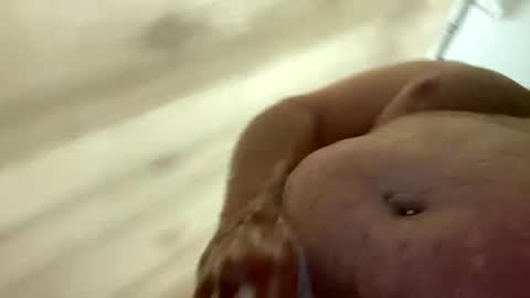 Snapshot of john40a chatting on 02/20/25, 01:25 John online show from 02/20/25, 01:25