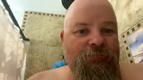 Snapshot of john40a chatting on 09/16/25, 02:12 John online show from 09/16/25, 02:12