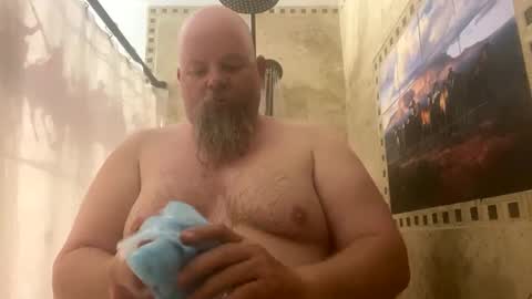 Snapshot of john40a chatting on 10/06/25, 03:15 John online show from 10/06/25, 03:15