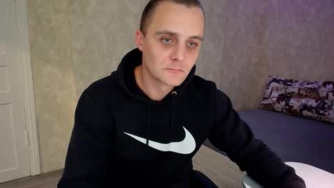 John online show from 10/22/25, 09:36