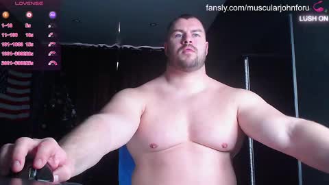 Snapshot of john_and_kiss chatting on 01/31/25, 10:42 john and kiss online show from 01/31/25, 10:42