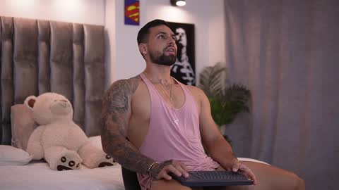 john online show from 01/09/25, 09:05