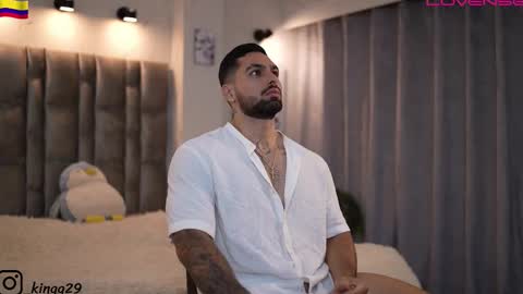 john online show from 11/13/25, 09:58