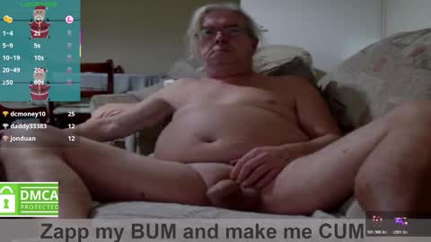 Snapshot of john_little_one chatting on 11/30/25, 06:23 JOHN online show from 11/30/25, 06:23