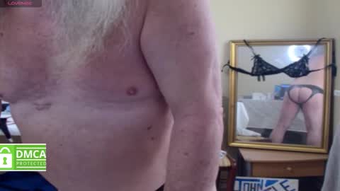 Snapshot of john_little_one chatting on 02/19/26, 01:18 JOHN online show from 02/19/26, 01:18