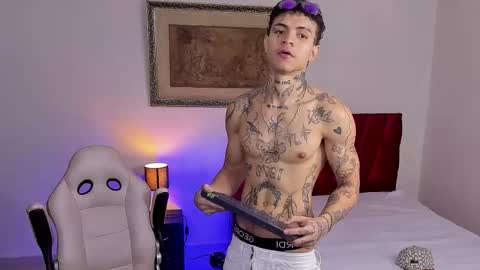 Snapshot of john_mystic chatting on 02/10/26, 01:43 Jhon Mystic online show from 02/10/26, 01:43