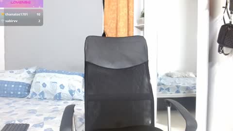 Snapshot of john_ssnow29 chatting on 12/11/24, 11:00 john_ssnow29 online show from 12/11/24, 11:00