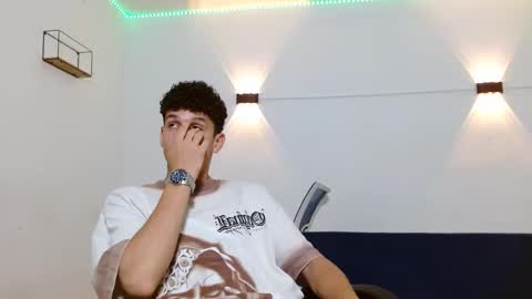 Snapshot of john_ssnow29 chatting on 10/09/25, 08:45 john_ssnow29 online show from 10/09/25, 08:45