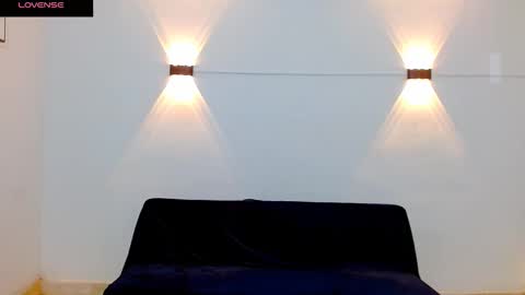 Snapshot of john_ssnow29 chatting on 12/04/25, 01:42 john_ssnow29 online show from 12/04/25, 01:42