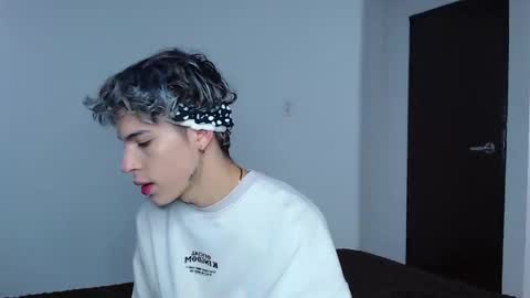 John Vichenso online show from 10/27/25, 10:14