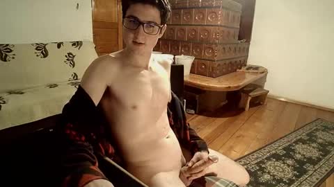 Snapshot of john_x00 chatting on 12/02/24, 09:39 John online show from 12/02/24, 09:39